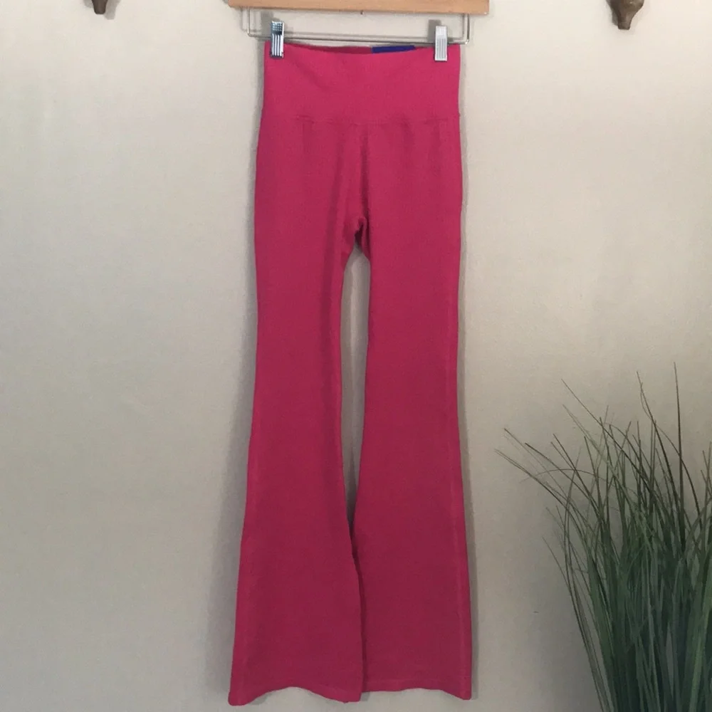 NEW Joy Lab Textured Flare Leggings XS Long‎